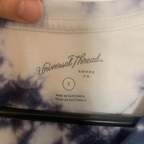 Tie Dye V Neck - Picture 3 of 3